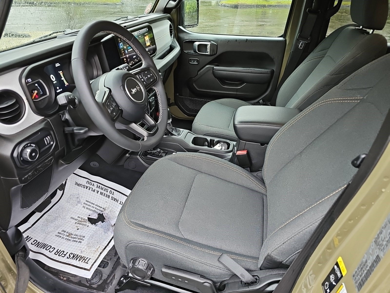Used 2025 Jeep Wrangler Unlimited Sport AWD/4WD image 17
