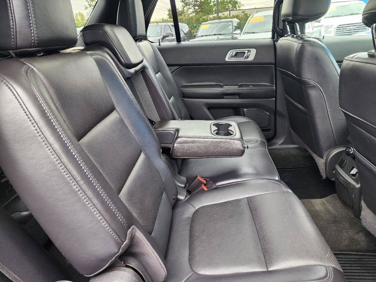 Used 2011 Ford Explorer Limited w/ 302A Rapid Spec Order Code FWD image 27