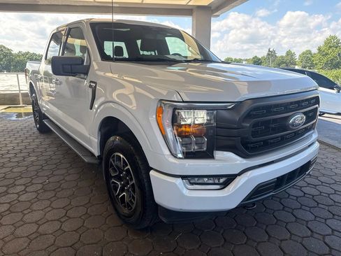 Used 2022 Ford F150 XLT w/ Equipment Group 302A High AWD/4WD image 4