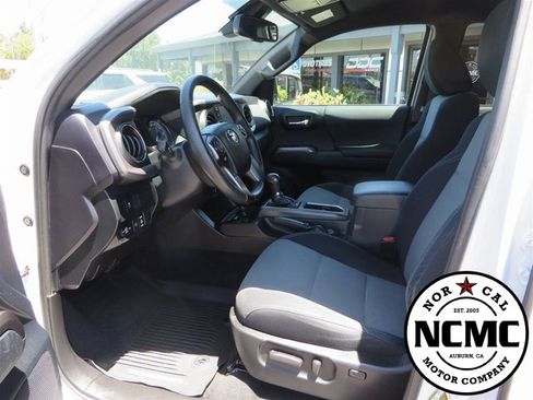 Used 2021 Toyota Tacoma TRD Sport image 31