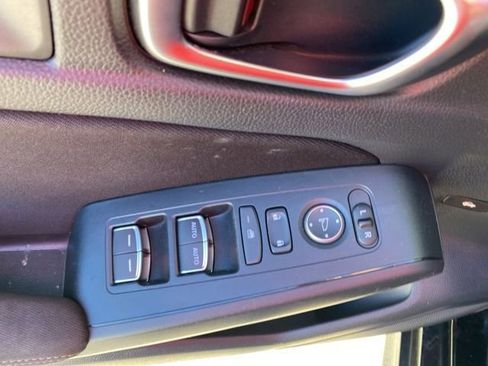 Used 2024 Honda Civic Sport image 16