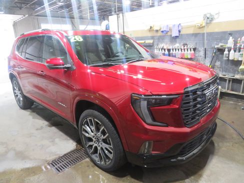 Used 2026 GMC Acadia Denali Ultimate AWD/4WD image 1