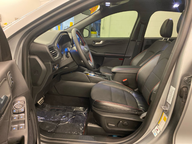 Used 2023 Ford Escape ST-Line Select w/ Tech Pack #2 AWD/4WD image 41