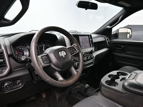 Used 2021 RAM 2500 Tradesman w/ Chrome Appearance Group AWD/4WD image 13