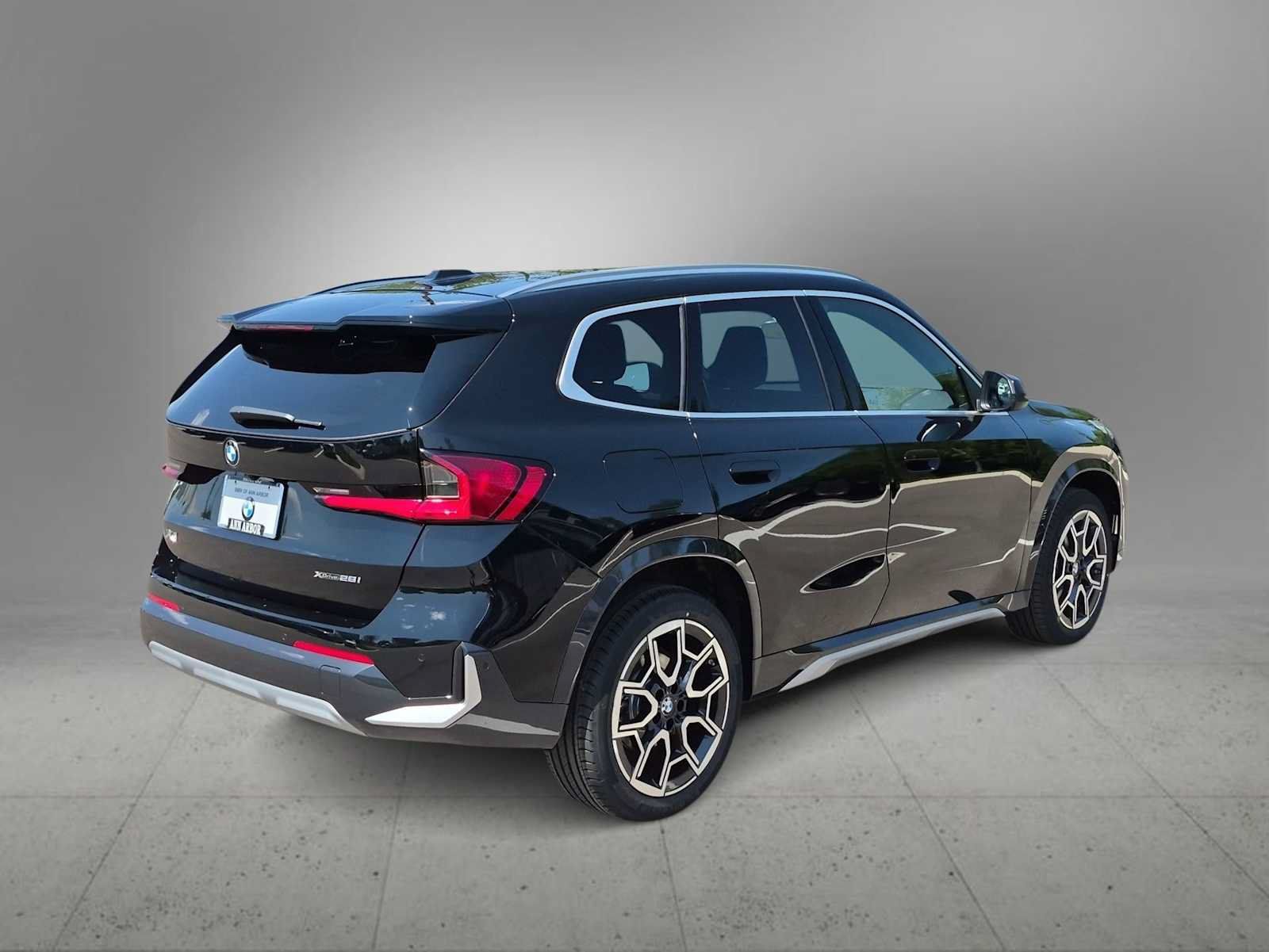 Used 2026 BMW X1 xDrive28i w/ Convenience Package AWD/4WD image 8