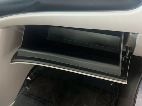 Used 2019 Toyota Highlander LE FWD image 31