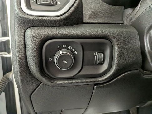 Used 2021 RAM 2500 Big Horn image 16