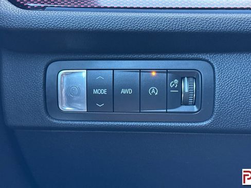 Certified 2024 Chevrolet Traverse RS w/ LPO, Floor Liner Package image 33