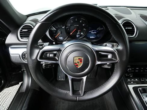 Certified 2022 Porsche 718 Cayman image 9