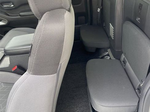 New 2025 Nissan Frontier SV image 13