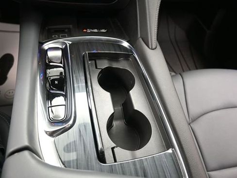 Used 2023 Buick Enclave Essence w/ LPO, Floor Liner Package FWD image 11