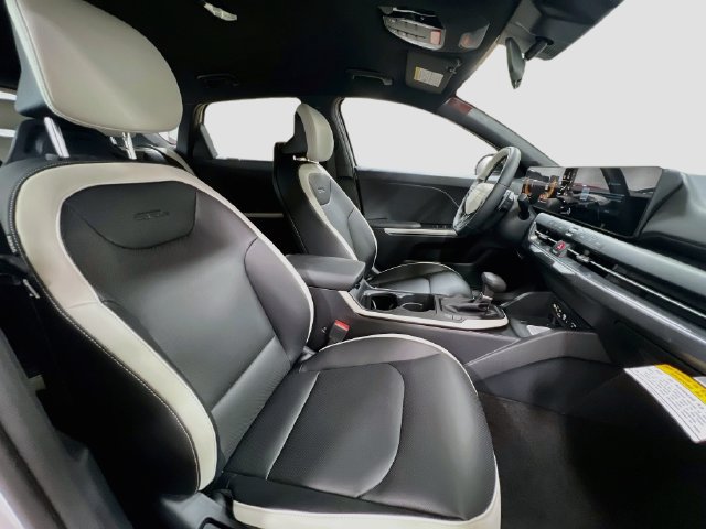 New 2026 Kia K4 GT-Line FWD image 25
