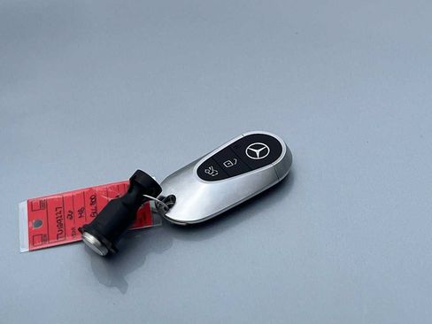 Used 2026 Mercedes-Benz GLC 300 4MATIC image 52