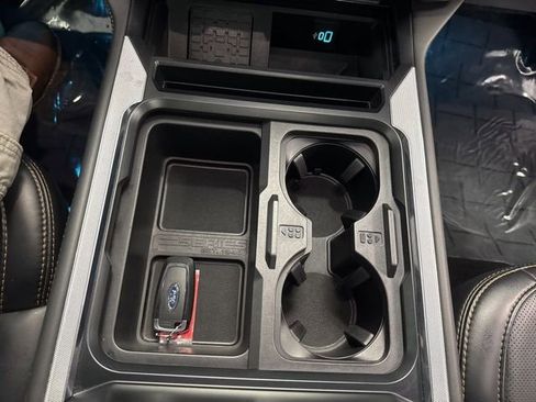 Used 2024 Ford F250 Platinum image 57