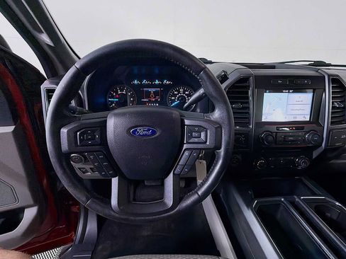 Used 2018 Ford F150 XLT w/ Equipment Group 302A Luxury AWD/4WD image 9