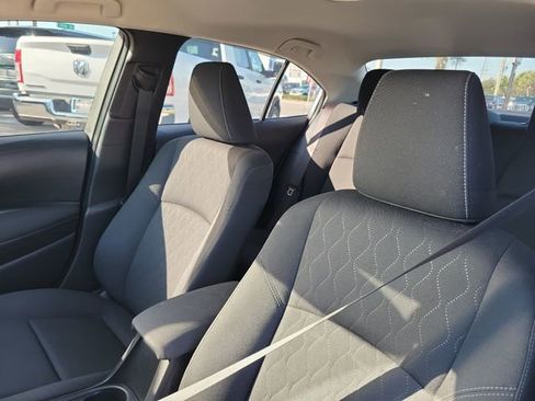 Used 2023 Toyota Corolla LE image 15