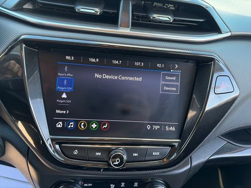 Used 2021 Chevrolet TrailBlazer LT w/ Premium Seating Package FWD image 20