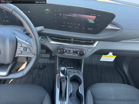New 2026 Buick Envista Sport Touring w/ Convenience I Package FWD image 18