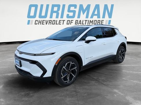 New 2026 Chevrolet Equinox EV LT FWD image 2