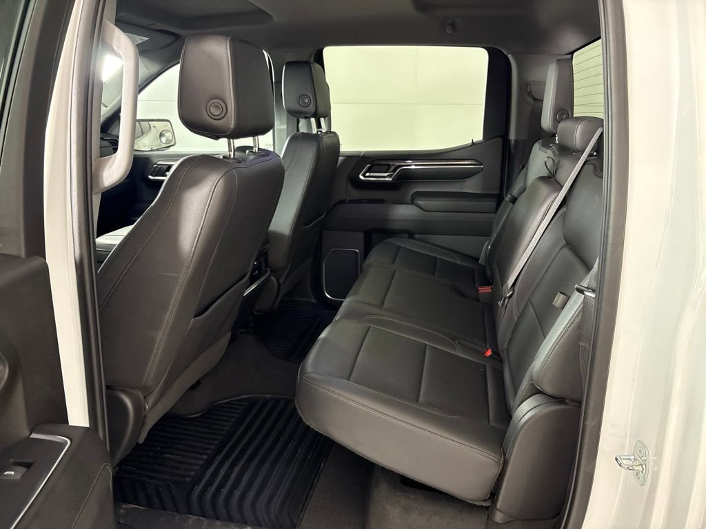 Used 2023 Chevrolet Silverado 1500 LTZ AWD/4WD image 30