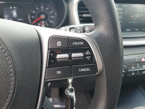 Used 2019 Kia Sorento AWD image 19