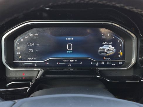 Used 2022 Chevrolet Silverado 1500 LT image 16