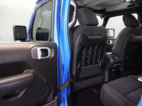 Used 2022 Jeep Gladiator Rubicon w/ Trailer Tow Package image 28