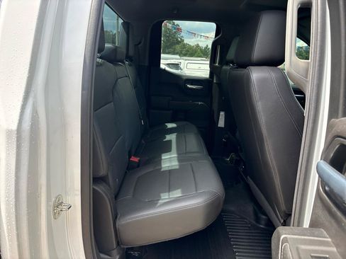 Used 2021 Chevrolet Silverado 1500 W/T w/ WT Fleet Convenience Package AWD/4WD image 16