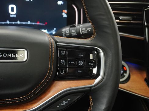 Certified 2024 Jeep Grand Wagoneer Series III w/ Rear-Seat Entertainment Group AWD/4WD image 41