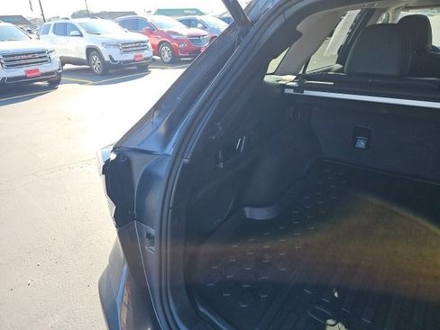 Used 2024 Subaru Outback Limited image 8