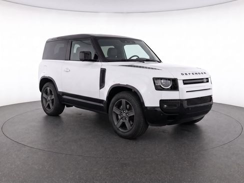 Used 2023 Land Rover Defender 90 X-Dynamic SE AWD/4WD image 2