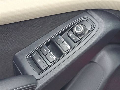 Used 2019 Subaru Ascent Premium AWD/4WD image 23