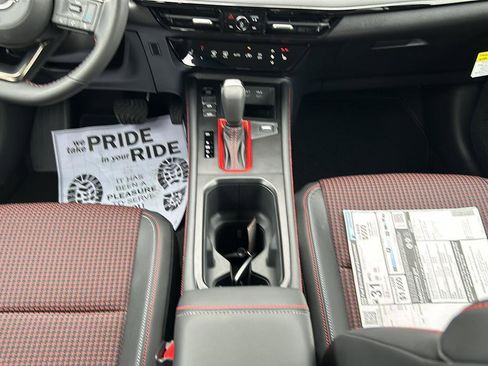 New 2026 Nissan Kicks SR w/ Cold Weather Package image 22