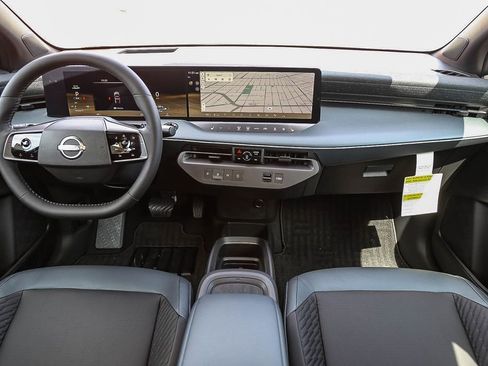 New 2026 Nissan Leaf Platinum+ image 15