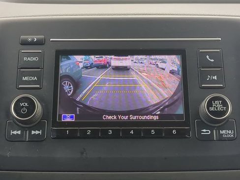 Used 2019 Honda Pilot LX image 24