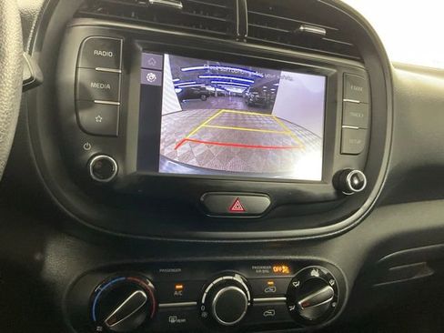 Used 2024 Kia Soul LX w/ Option Group 015 image 18