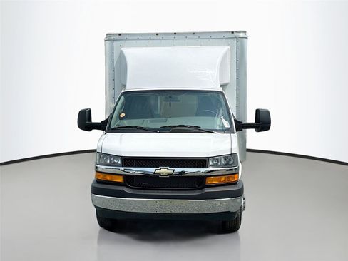 New 2024 Chevrolet Express 3500 w/ Power Convenience Package RWD image 2