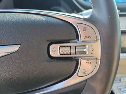 Certified 2023 Genesis GV70 2.5T image 6