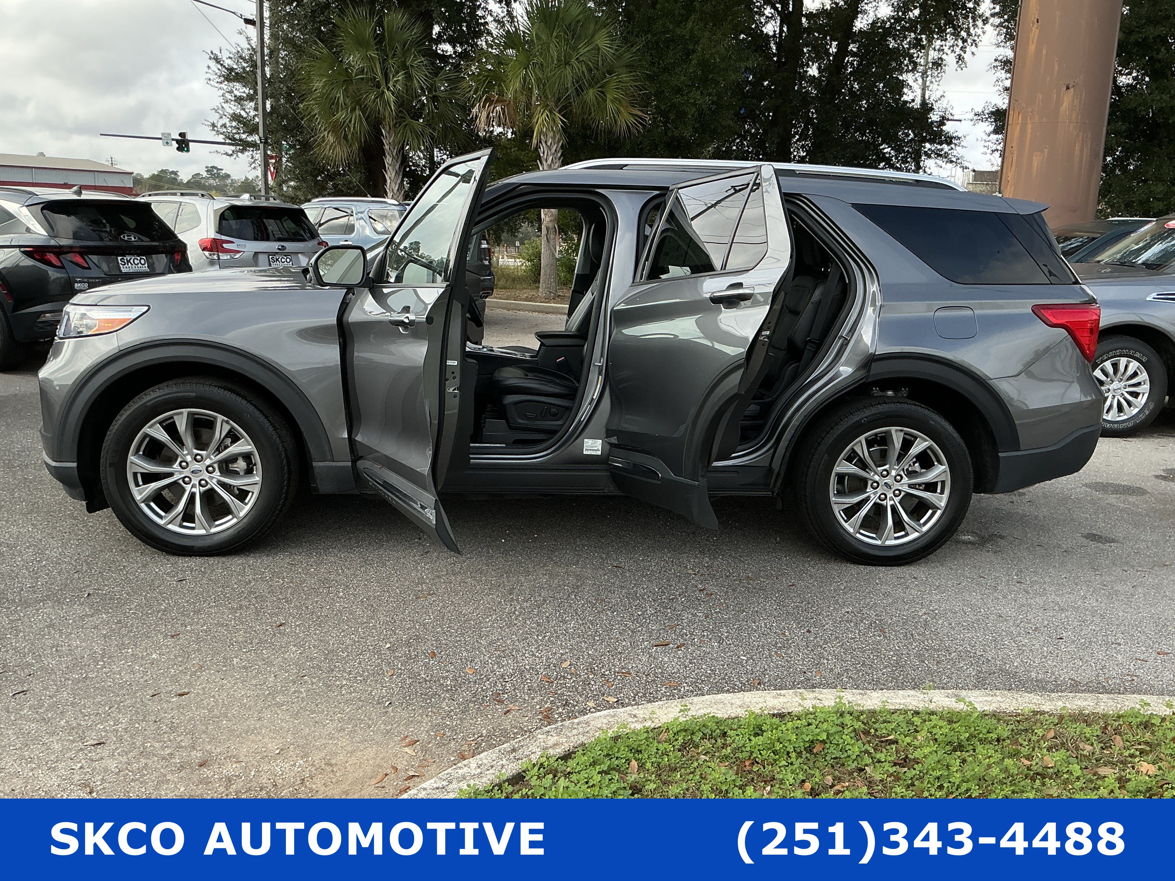 Used 2022 Ford Explorer Limited AWD/4WD image 31