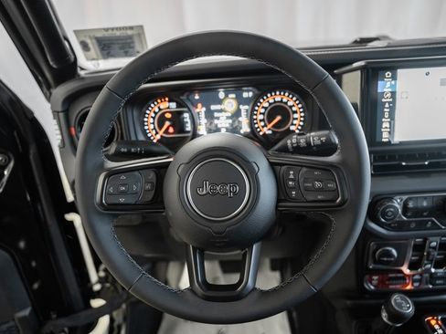 New 2026 Jeep Wrangler Unlimited Rubicon AWD/4WD image 31