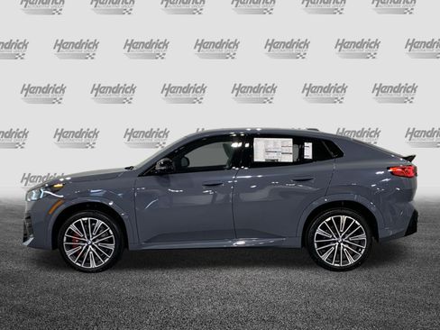 Used 2026 BMW X2 xDrive28i AWD/4WD image 5