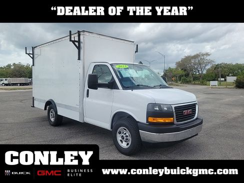 Used 2023 GMC Savana 3500 w/ Power Convenience Package image 1