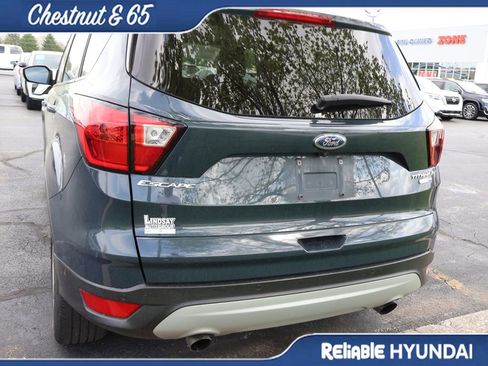 Used 2019 Ford Escape Titanium image 14