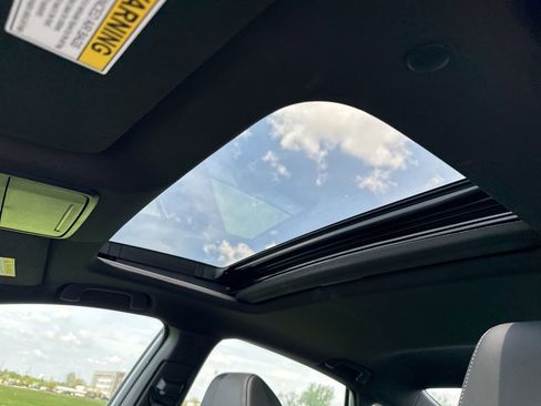 Used 2025 Honda Accord Sport image 5