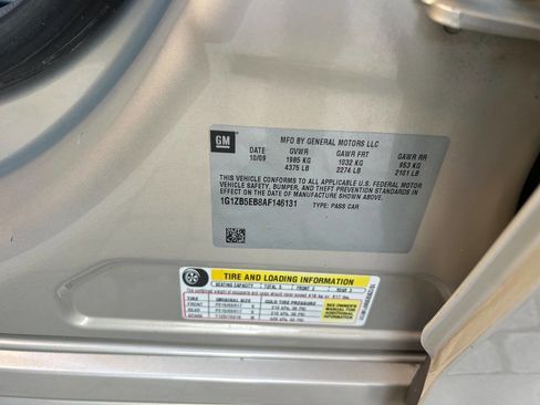 Used 2010 Chevrolet Malibu LS image 28