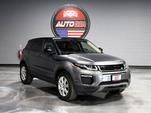 Used 2018 Land Rover Range Rover Evoque SE AWD/4WD image 1