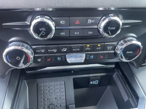 New 2026 Ford F350 Platinum AWD/4WD image 25