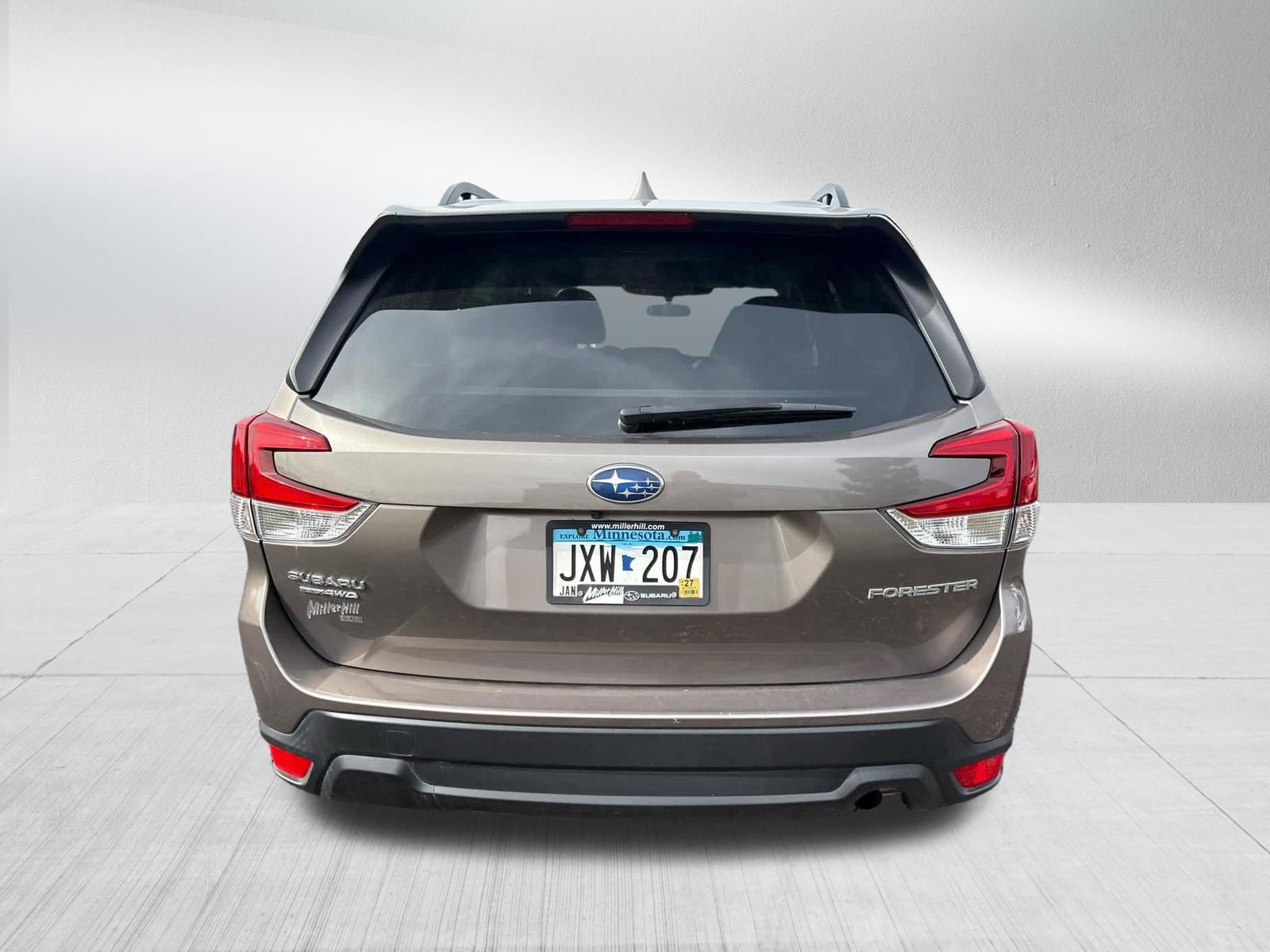 Used 2023 Subaru Forester Premium AWD/4WD image 9