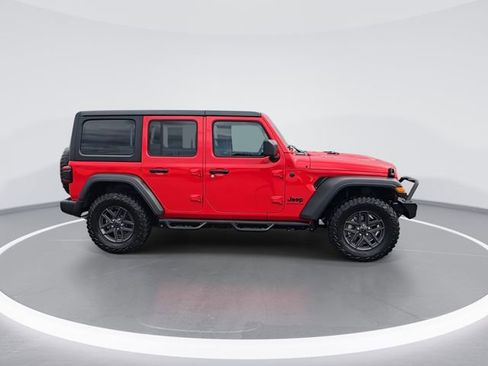 Used 2024 Jeep Wrangler Unlimited Sport AWD/4WD image 9