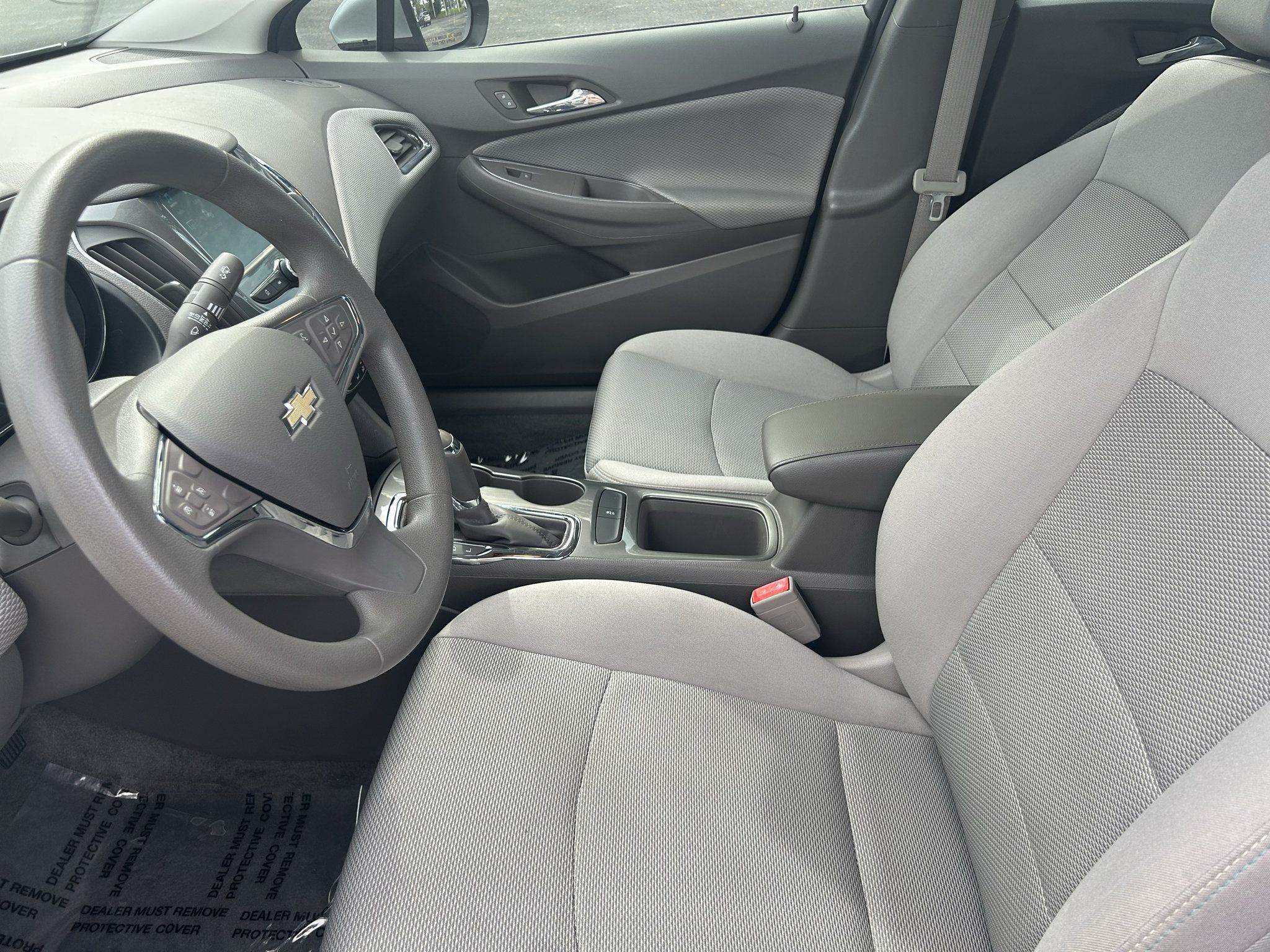 Used 2018 Chevrolet Cruze LT FWD image 20